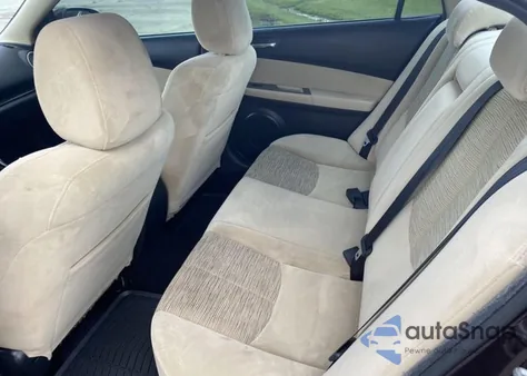 2010 Mazda 6 I z USA, uszkodzony, nr VIN 1YVHZ8CH6A5M42577